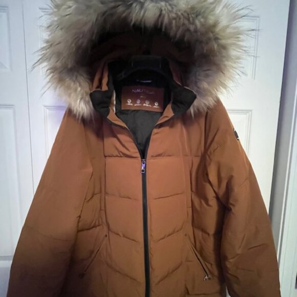 Pre-loved Excellent Condition Nautica Coat XXL w/ Removable Collar - Picture 1 of 4